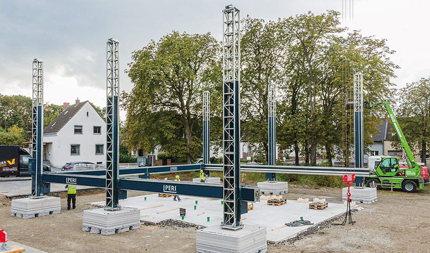 The first 3D printed residential building will be erected in Germany, more precisely in the city of Beckum, Westphalia. The two-storey house will offer 80 square meters per floor, with walls built by the concrete 3D printer BOD2 from the Danish manufacturer COBOD.